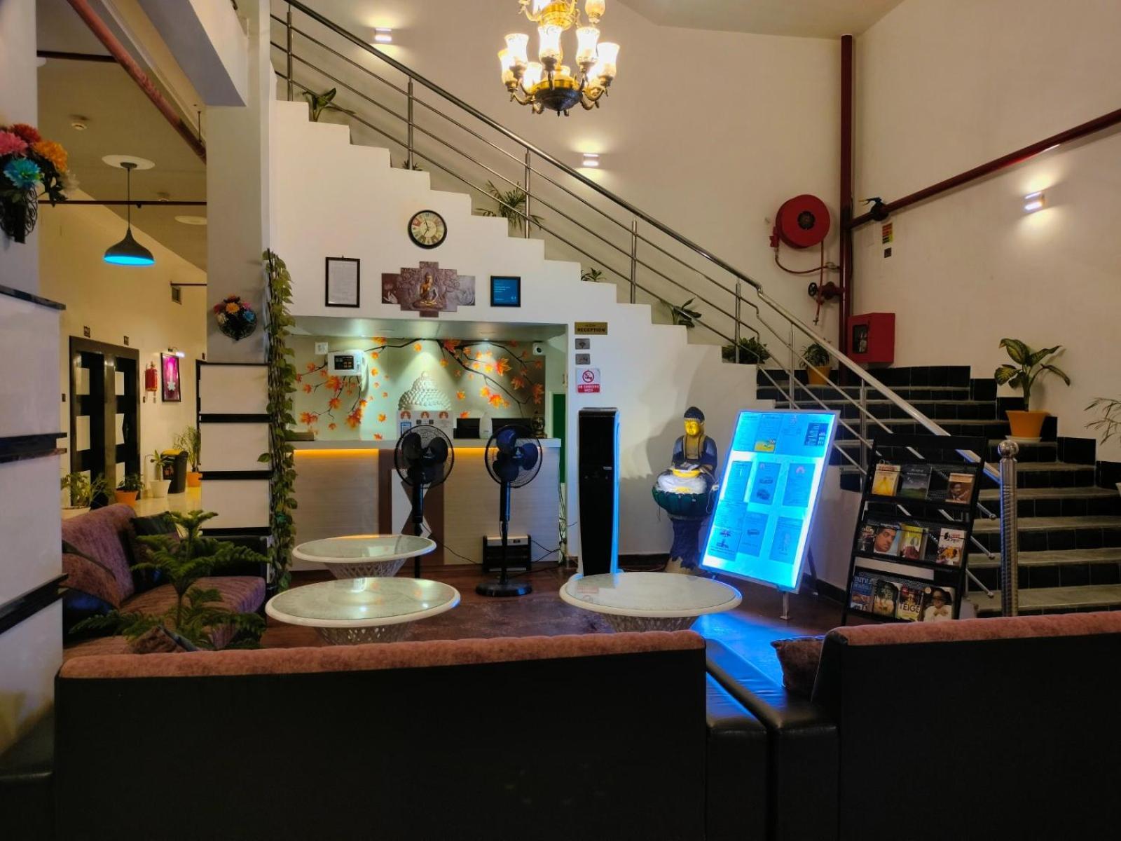 Hotel Buddha Park, Paharia, Varanasi Exterior photo