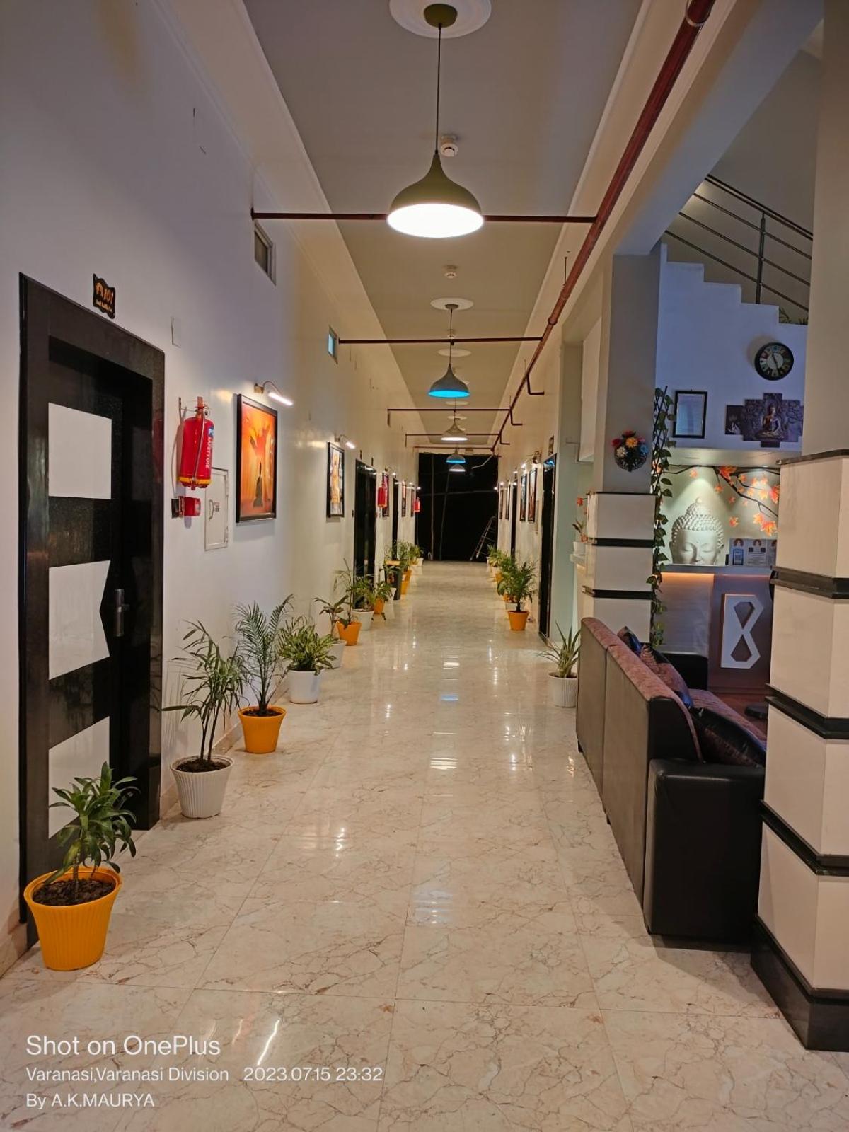 Hotel Buddha Park, Paharia, Varanasi Exterior photo